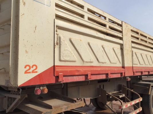 มี 2 ชุด 18 ล้อแม่-ลูกดั้ม 270 แรง ปี 2556 รถสวยยางสวยเต็ม ไมล์1.2 แสนกว่า ดุ้มสามมิตร