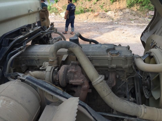 มี 2 ชุด 18 ล้อแม่-ลูกดั้ม 270 แรง ปี 2556 รถสวยยางสวยเต็ม ไมล์1.2 แสนกว่า ดุ้มสามมิตร