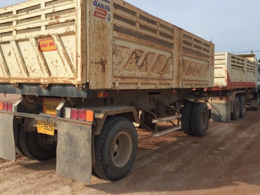 มี 2 ชุด 18 ล้อแม่-ลูกดั้ม 270 แรง ปี 2556 รถสวยยางสวยเต็ม ไมล์1.2 แสนกว่า ดุ้มสามมิตร