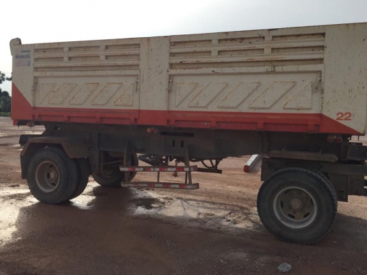 มี 2 ชุด 18 ล้อแม่-ลูกดั้ม 270 แรง ปี 2556 รถสวยยางสวยเต็ม ไมล์1.2 แสนกว่า ดุ้มสามมิตร