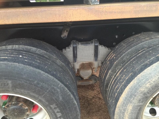 (จบแล้วครับ...ขอบคุณเฮียเดชา ระยอง)10 ล้อดั้ม 360 แรง ISUZU FXZ7778T-002864 รถปี 2555 มือเดียวป้ายแดง ซื้อสดจากห้าง ไมล์น้อย 86000 นิดๆ