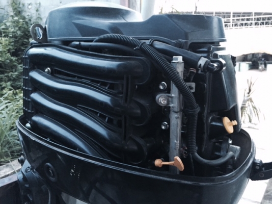 ขายเครื่องเรือ Suzuki 70 สี่จังหวะ หัวฉีด