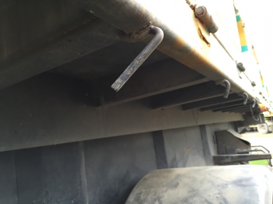 ขายหางเซมิดัมพ์สามมิตร 3 เพลาปี 2551 ยกล้อหลังได้ ราคา 650000