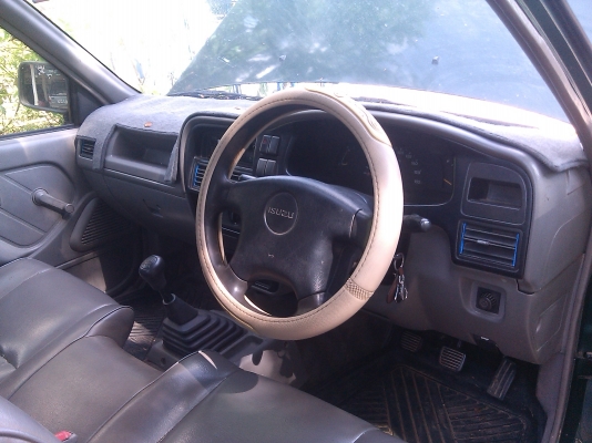 ขายดราก้อนหัวเดียวสวยๆคับปี44,เครื่องดี,ครัซซีสวยมาก,หน้าเดิม,จัดให้คับวันนี้ 135,000  รถสวยคับ