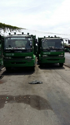 ขายรถบรรทุก 6 ล้อหัวคัสซี ISUZU FTR 200 แรงม้าปี 2550 แม็กโหลด รุ่นระฆังทอง 50 ปี คัสซียาว 5.20 เมตร ช่วงล้อหน้าหลัง 4.30 เมตร ราคา 650000