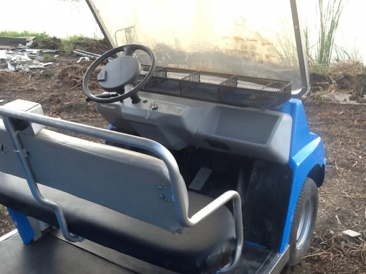 รถกอล์ฟSanyo สภาพดีพร้อมใช้ทำสีใหม่สีรถยนต์ ยางยังใหม่อยู่ครับ