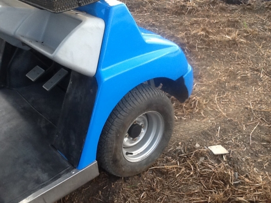 รถกอล์ฟSanyo สภาพดีพร้อมใช้ทำสีใหม่สีรถยนต์ ยางยังใหม่อยู่ครับ