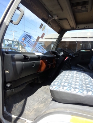 Isuzu NQR175 แรงม้า ยาว5.50ม. คอกสูง 0891446662 ธนากร Isuzu NQR175 แรงม้า ยาว5.50ม. คอกสูง 0891446662 ธนากร