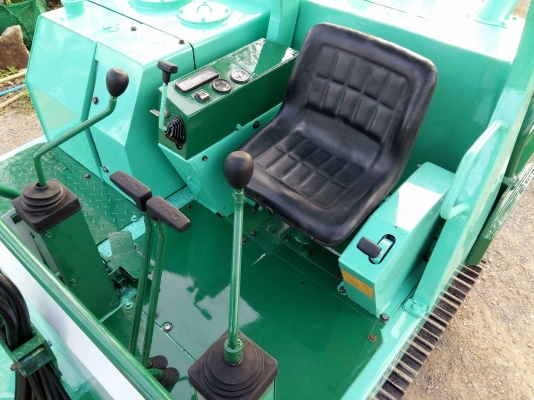 ขายรถแม็คโคร YANMAR B50 เก่านอก ยังไม่เคยใช้งานในเมืองไทย ติดต่อ 086-775-7900 086-324-1992