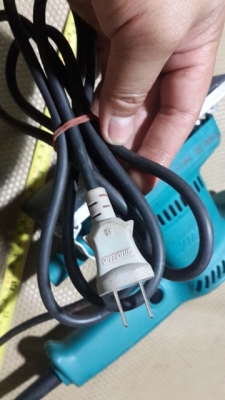 Makita เครื่องขัดกระดาษทราย แบบสั่น