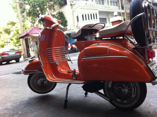 ขาย vespa sprint v 150 italy ขาย vespa sprint v 150 italy