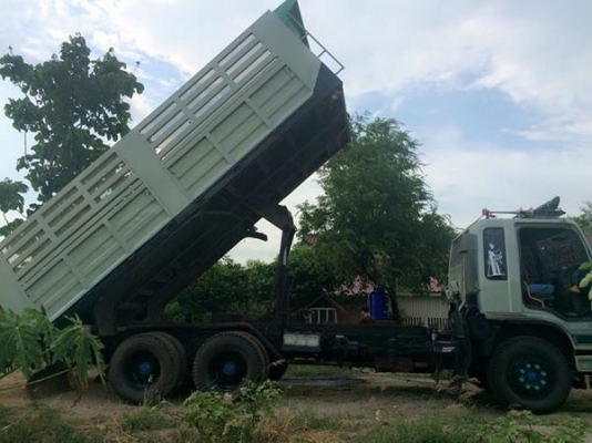 ขายครับ 3 m เเท้ๆๆ สวยๆๆ หลุดมัดจำ ขายด่วน 1050000 มาก่อนเอาไปเลย