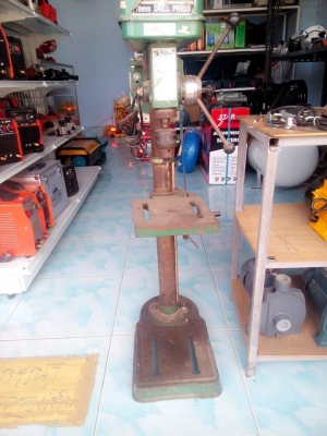 ขายแท่นเจาะ 16mm FUJIWA ญี่ปุ่น มือสองครับ ขายแท่นเจาะ 16mm FUJIWA ญี่ปุ่น มือสองครับ