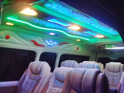 ขายรถตู้ToyotaCommuter2009แต่งวีไอพีสุดหรู