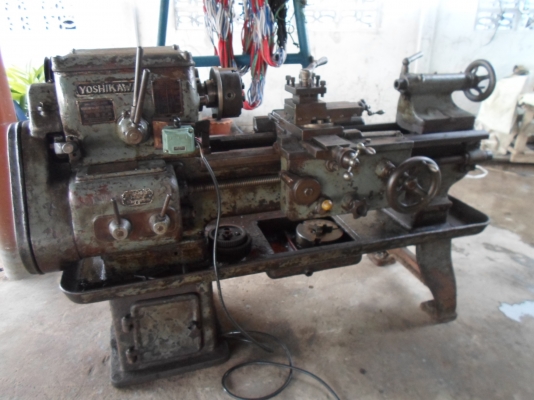 ขายด่วน  เครื่องกลึง 5 ฟุต ญี่ปุ่น 40,000 เกียร์บล็อก