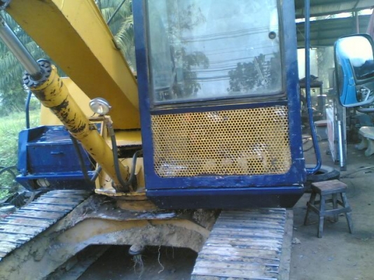 เทเลอร์6ล้อ ISUZUหัวยาว+แบคโคKOMATSU PC60-5 เทเลอร์6ล้อ ISUZUหัวยาว+แบคโคKOMATSU PC60-5