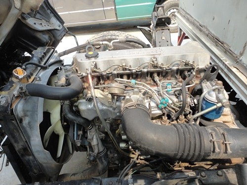 ขายNPRปี40รุ่นเฟืองท้ายใหญ่