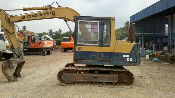 ขายรถแบคโฮpc60-3