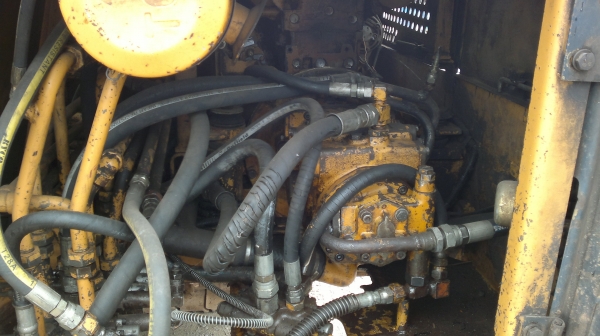 ขายรถแบคโฮpc60-3