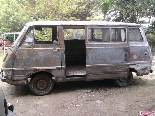 ขาย มาสด้าบองโก้ รถโก้ในตำนานครับ คลาสสิคมาก หายาก ราคาถูกๆครับ