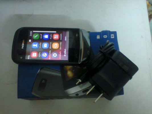 ขายโทรศัพท์ nokia c2-03 สไลด์ 2 sim จอสัมผัส ยกกล่อง สีดำ ราคา1900บาท