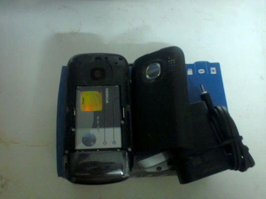 ขายโทรศัพท์ nokia c2-03 สไลด์ 2 sim จอสัมผัส ยกกล่อง สีดำ ราคา1900บาท