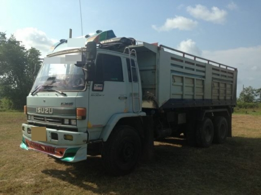 ขาย 10 ล้อดั๊ม ISUZU 210 แรงม้า เกียรธรรมดา สโลว์กลาง สนใจโทร 0819701072