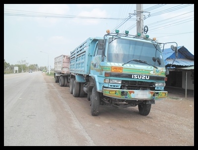 สิบล้อร๊ิอคกี้ 210 วางเครื่อง 320 แม่+ลูก สภาพดี สวยมาก