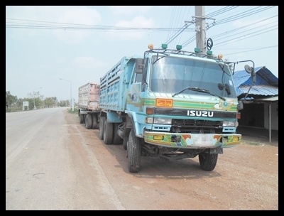 สิบล้อร๊ิอคกี้ 210 วางเครื่อง 320 แม่+ลูก สภาพดี สวยมาก