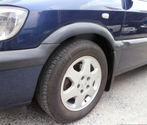 ขายดาวน์ CHEVROLET - ZAFIRA 1.8