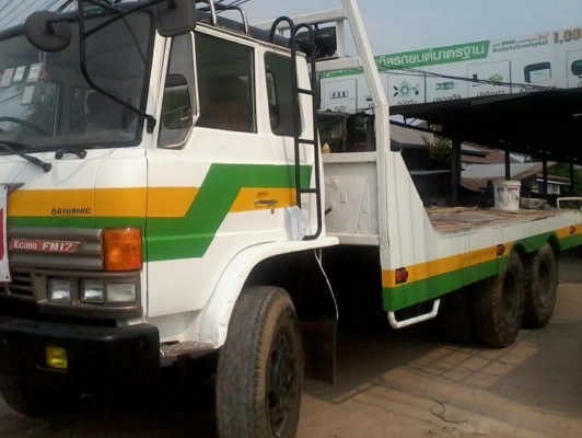 HINO F17 - 168 HP EH700 รถหางปลาสิบล้อ 2 เพลา ใช้ลาก PC 200 ได้เลยครับ เครื่องแห้งแรงดี หัวเก๋งบางเดิมไม่ผุภายในเก๋งคอนโซลครบ พวงมาลัยเพาเวอร์ ช่วงล่่างคัชซีสวยไม่มีบวม ยางสภาพเต็มดีพร้อมลากพร้อมบรรทุกได้เลยครับ เอกสารทะเบียนครบพร้อมโอน ราคาต่อรองได้ครับ