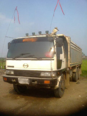 ขายรถบรรทุกสิบล้อดั๊มพ์ HINO 3H เครื่องเดิม เกียร์เดิม ดั๊มพ์มิเนียม ทะเบียนพร้อมโอน