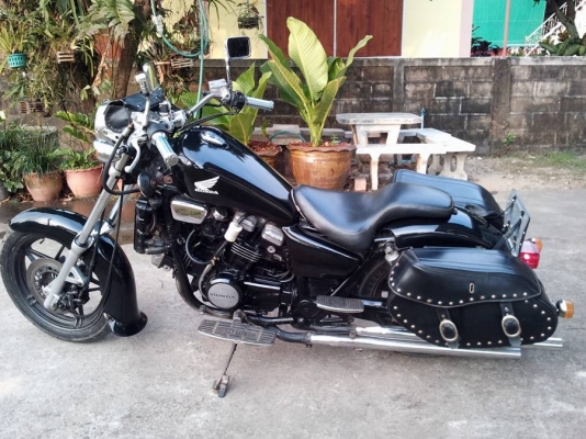 ขายHONDA MAGNA 750 ทะเบียนแท้พร้อมของแต่ง