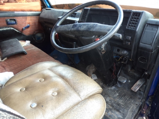 ขายรถอีซูซุเป็นรถยก ลากรถ เครื่อง110แรงม้าเพลาลอย ราคาถูกๆสภาพดีพร้อมใช้