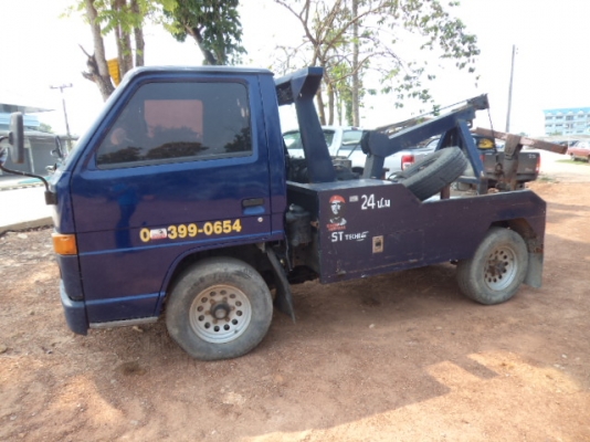 ขายรถอีซูซุเป็นรถยก ลากรถ เครื่อง110แรงม้าเพลาลอย ราคาถูกๆสภาพดีพร้อมใช้
