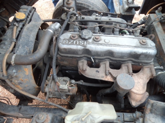 ขายรถอีซูซุเป็นรถยก ลากรถ เครื่อง110แรงม้าเพลาลอย ราคาถูกๆสภาพดีพร้อมใช้