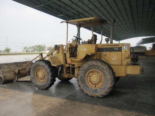 ขายรถตักล้อยาง CAT 910