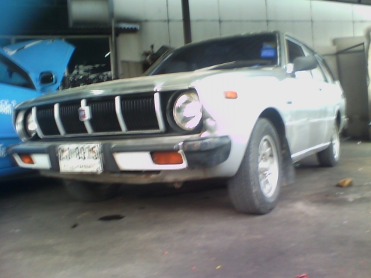 ขายหรือแลก รถตู้บรรทุกเก่าๆสักคนจะเอาไว้ขนของ+-เท่าไหล่ค่อยว่ากัน