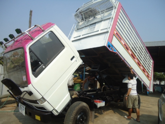 ขายหกล้อดั้มเกษตร  ISUZU NPR 115 แรง