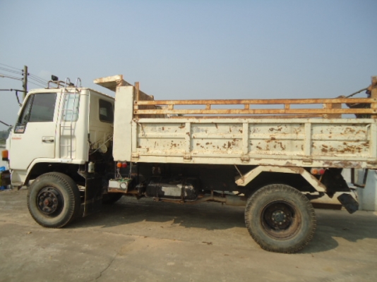 ขายหกล้อดั้มดิน ISUZU 145 แรง