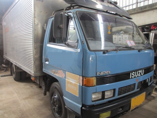 ขาย ISUZU NPR59PU5M ตู้อลูมิเนียม ยาว5เมตร เครื่อง115แรง ปี 38 รถห้างแท้