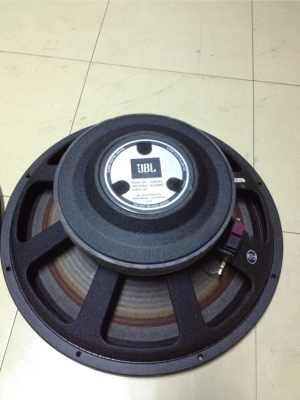 ************ ขาย ดอกjbl 15นิ้วแท้ๆครับ ********** ************ ขาย ดอกjbl 15นิ้วแท้ๆครับ **********