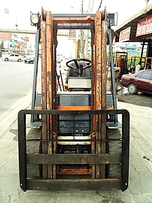 ขายรถยกโตโยต้า 2 ตัน รุ่น5 เครื่องเบนซิน กระบอกคู่ เสาสูง 3 เมตร พวงมาลัยเพาเว่อร์ สีเดิมจากนอก นำเข้าจากญี่ปุ่น ใช้งานได้ทันที ขายรถยกโตโยต้า 2 ตัน รุ่น5 เครื่องเบนซิน กระบอกคู่ เสาสูง 3 เมตร พวงมาลัยเพาเว่อร์ สีเดิมจากนอก นำเข้าจากญี่ปุ่น ใช้งานได้ทันที