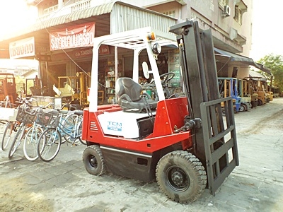 ขายรถยกTCM 1.5 ตัน รุ่น15 เครื่องเบนซิน กระบอกคุ่ เสาสูง 3 เมตร พวงมาลัยเพาเว่อร์ สีเดิมจากนอก นำเข้าจากญี่ปุ่น ใช้งานได้ทันที ขายรถยกTCM 1.5 ตัน รุ่น15 เครื่องเบนซิน กระบอกคุ่ เสาสูง 3 เมตร พวงมาลัยเพาเว่อร์ สีเดิมจากนอก นำเข้าจากญี่ปุ่น ใช้งานได้ทันที