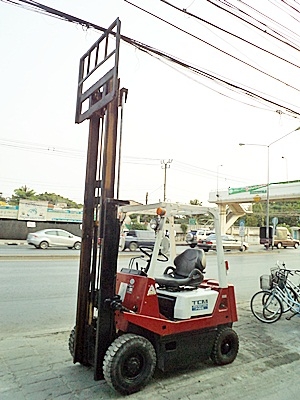 ขายรถยกTCM 1.5 ตัน รุ่น15 เครื่องเบนซิน กระบอกคุ่ เสาสูง 3 เมตร พวงมาลัยเพาเว่อร์ สีเดิมจากนอก นำเข้าจากญี่ปุ่น ใช้งานได้ทันที ขายรถยกTCM 1.5 ตัน รุ่น15 เครื่องเบนซิน กระบอกคุ่ เสาสูง 3 เมตร พวงมาลัยเพาเว่อร์ สีเดิมจากนอก นำเข้าจากญี่ปุ่น ใช้งานได้ทันที