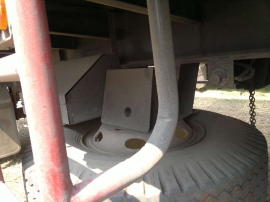 ขายลูกพ่วง 3 เพลา กระบะเหล้กคอกเกษตรไม่ดั้ม ปี.56 ใช้งานแค่เดือนกว่าๆ อู่.พิรุฬ สภาพสวย