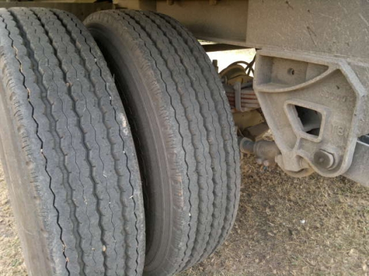 ขายลูกพ่วง 3 เพลา กระบะเหล้กคอกเกษตรไม่ดั้ม ปี.56 ใช้งานแค่เดือนกว่าๆ อู่.พิรุฬ สภาพสวย