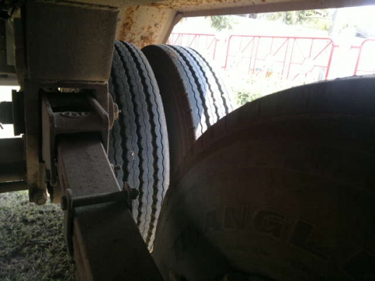 ขายลูกพ่วง 3 เพลา กระบะเหล้กคอกเกษตรไม่ดั้ม ปี.56 ใช้งานแค่เดือนกว่าๆ อู่.พิรุฬ สภาพสวย