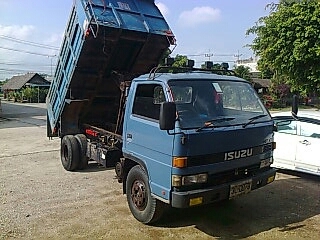 ขายดั้ม NPR 115 แรงปี 37