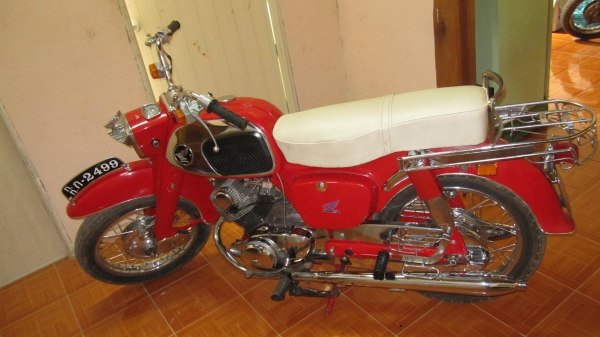 ชี95สีแดงเครื่องพึ่งทำมาใหม่ครับฟิตๆ cdi ไม่ดังไม่หอนไม่เยิ้มสีพึ่งทำมาใหม่ชุบๆๆเยอะขาย40000ถ้วนราคานี้ไม่ลดแล้วนะครับ ได้ไปสุดคุ้มครับสภาพพร้อมใช้งานรถไม่มีเวลาขี่มาลองขับได้เลยครับจะเลิกเล่นแล้วครับขายแบบถุกๆขาดทุนไปเกือบ2หมื่นครับ....ส่งได้ทั่วไทย....n